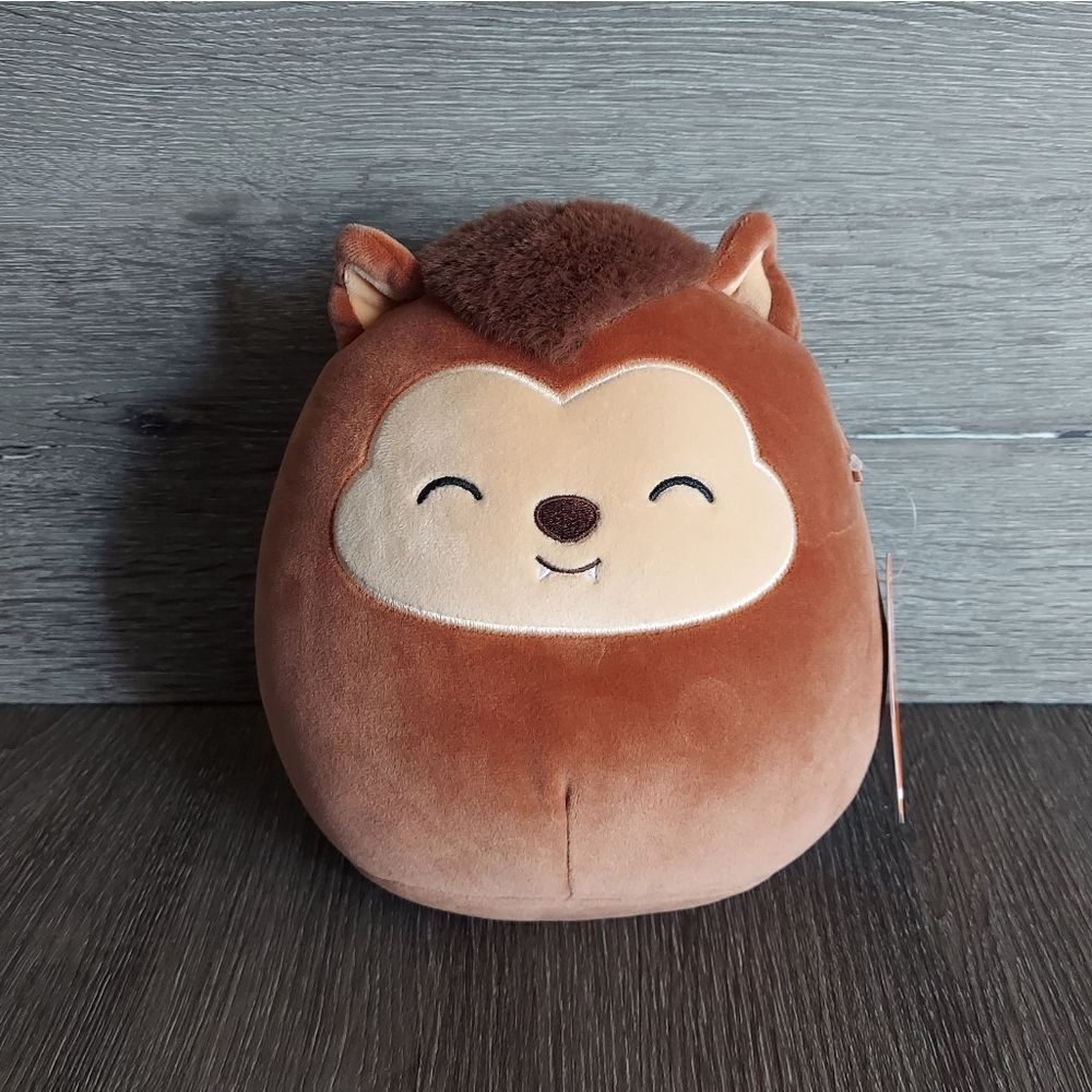 Squishmallow 8" Wade Werewolf Plush Halloween Eyes Closed New